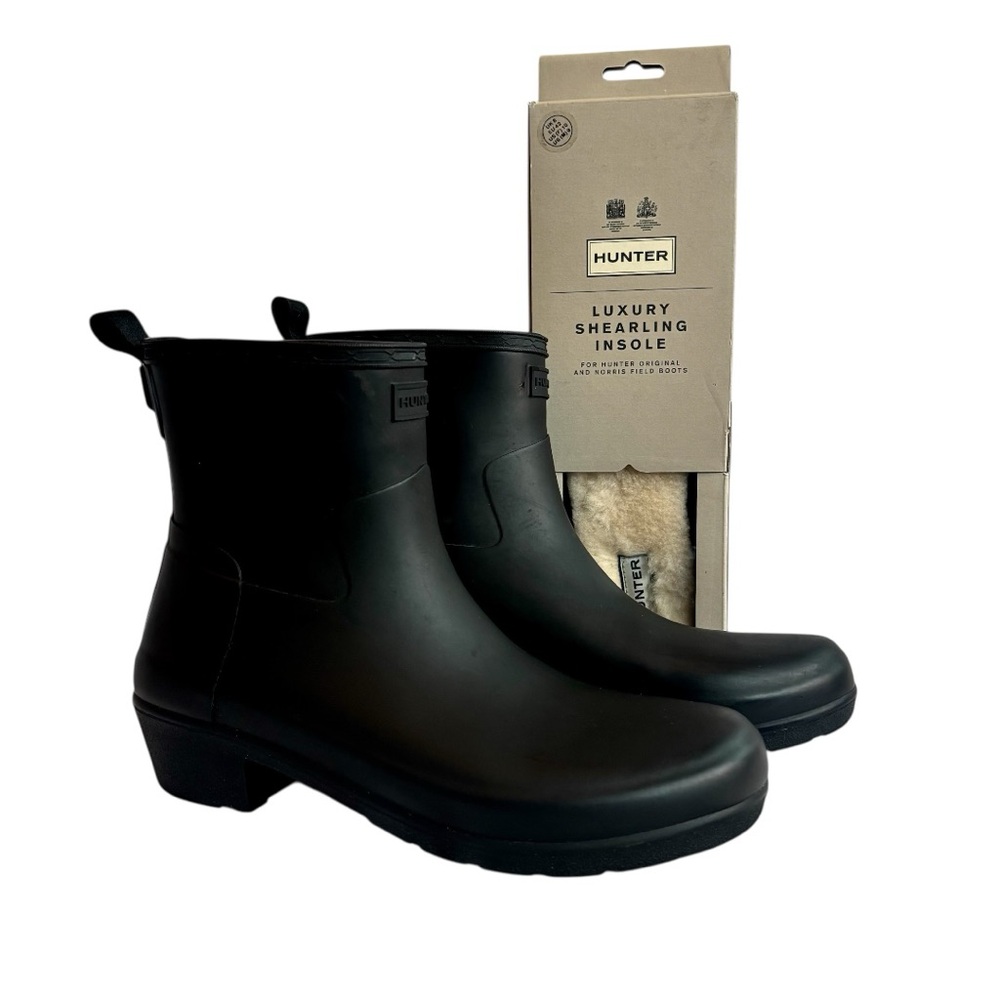 Hunter Refined Low Heel Biker Ankle Rain Boots Matte Black Shearling Insoles 10